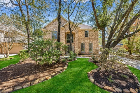 Photo of 136 S Goldenvine Circle, The Woodlands, TX 77382 (MLS # 68622745)