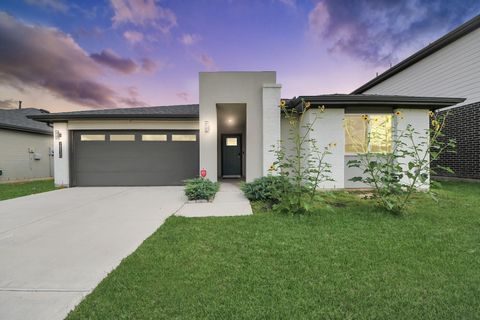 Homes For Rent - 28930 Yulee Mill Drive Drive<br/> Katy, TX 77494