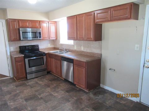 Tiny photo for 403 Lotus Street, Lake Jackson, TX 77566 (MLS # 69572719)