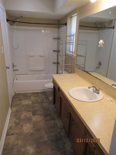 Tiny photo for 403 Lotus Street, Lake Jackson, TX 77566 (MLS # 69572719)