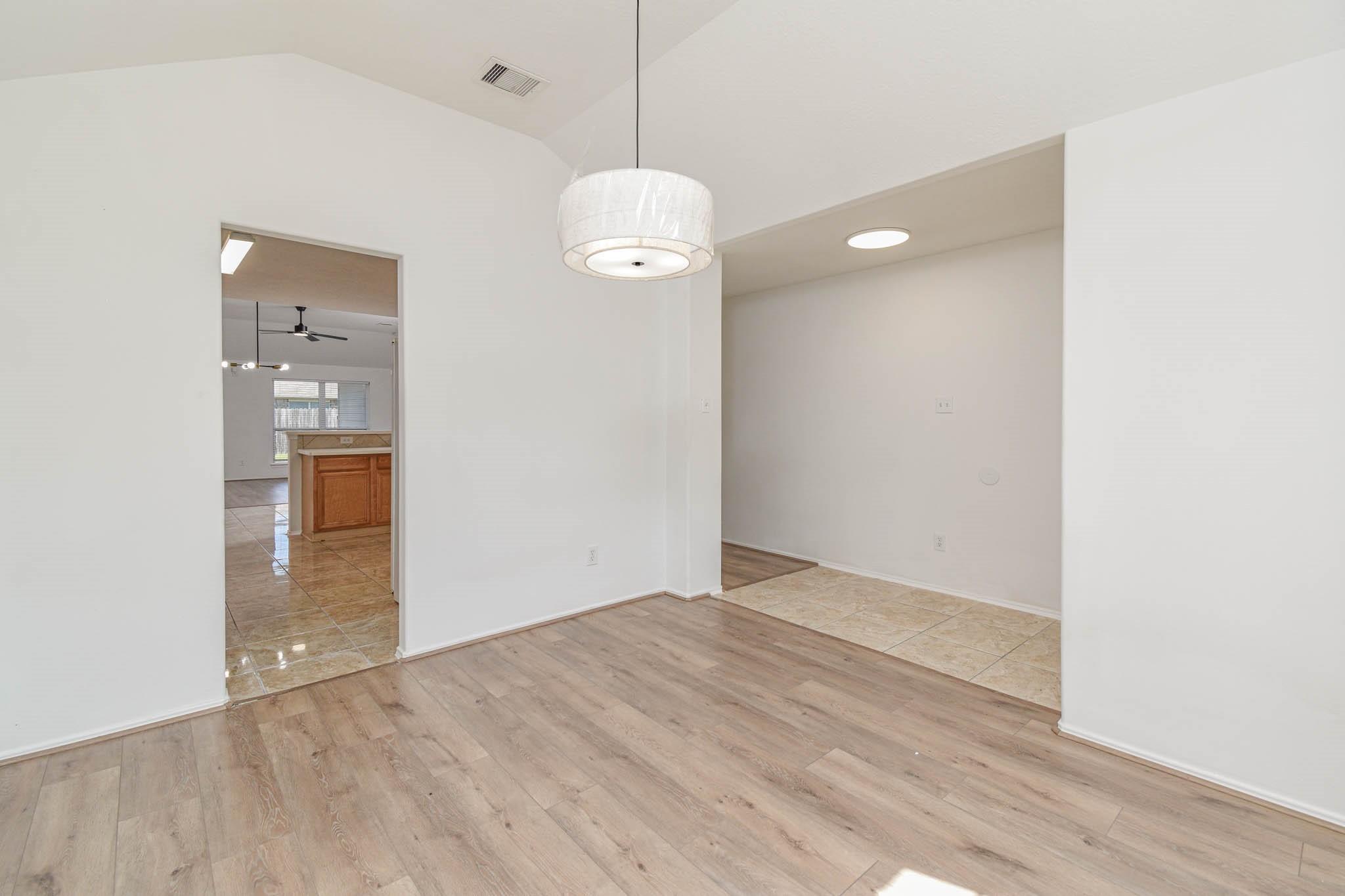 13914 Magnolia Lake Lane