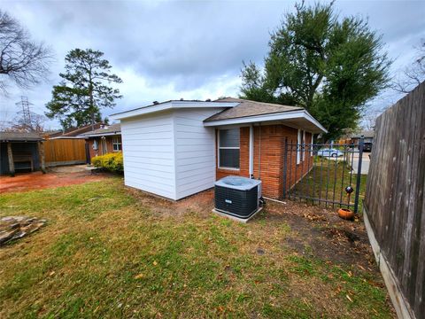 Tiny photo for 1635 Wilde Rock Way, Houston, TX 77018 (MLS # 19354340)