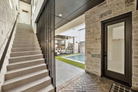 Tiny photo for 424 Redan Street, Houston, TX 77009 (MLS # 97020397)