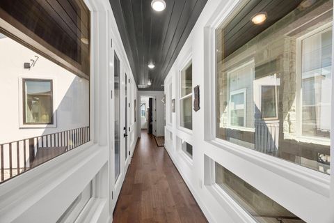 Tiny photo for 424 Redan Street, Houston, TX 77009 (MLS # 97020397)