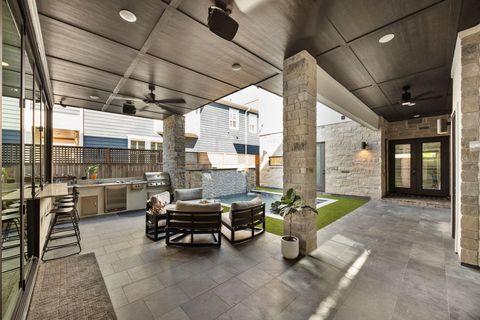 Tiny photo for 424 Redan Street, Houston, TX 77009 (MLS # 97020397)