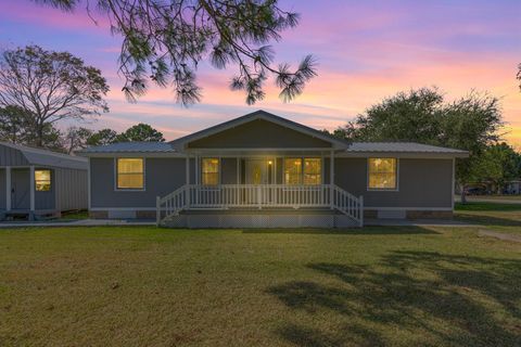 Photo of 700 Ross Sterling Avenue, Anahuac, TX 77514 (MLS # 70085323) Photo of 700 Ross Sterling Avenue, Anahuac, TX 77514 (MLS # 70085323)