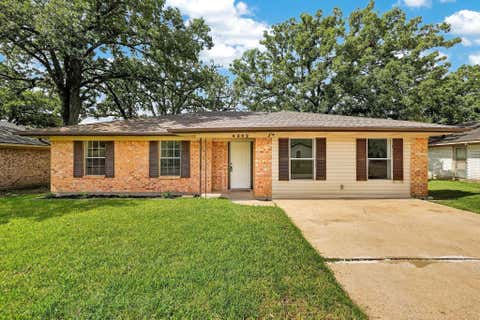 Homes For Sale - 4502 Old Hearne Road<br/> Bryan, TX 77803