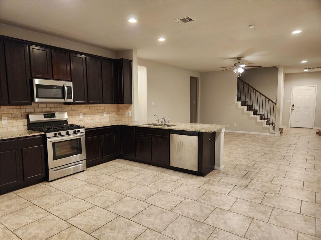 Photo of 2402 Meerstad Lane, Houston, TX 77047 (MLS # 2965872)