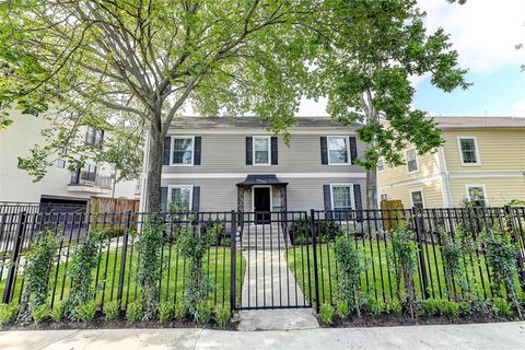 Photo of 2509 Shakespeare Street #4, Houston, TX 77030 (MLS # 89523034)