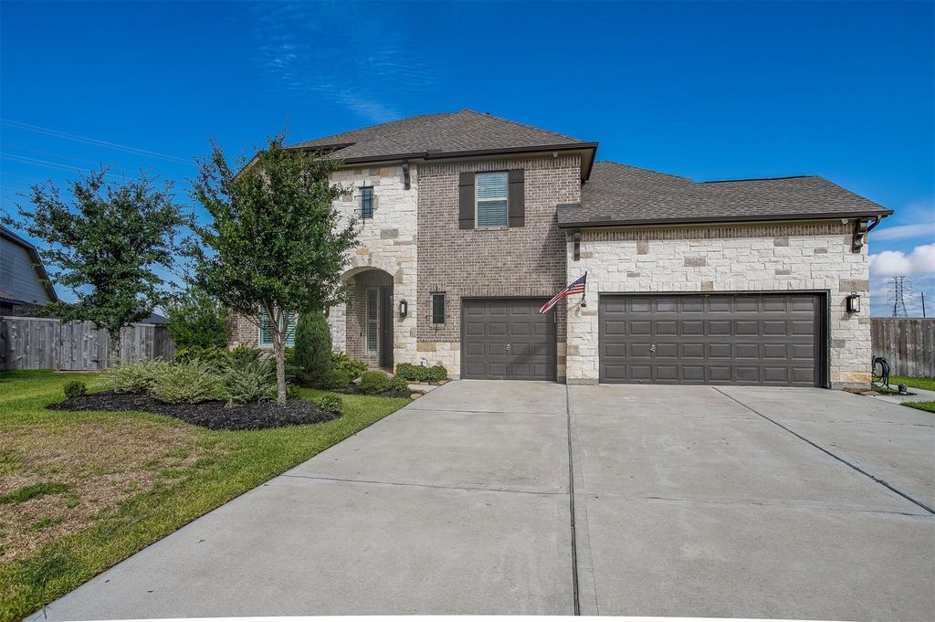 Photo of 6830 Cottonwood Crest Lane, Katy, TX 77493 (MLS # 89983017)
