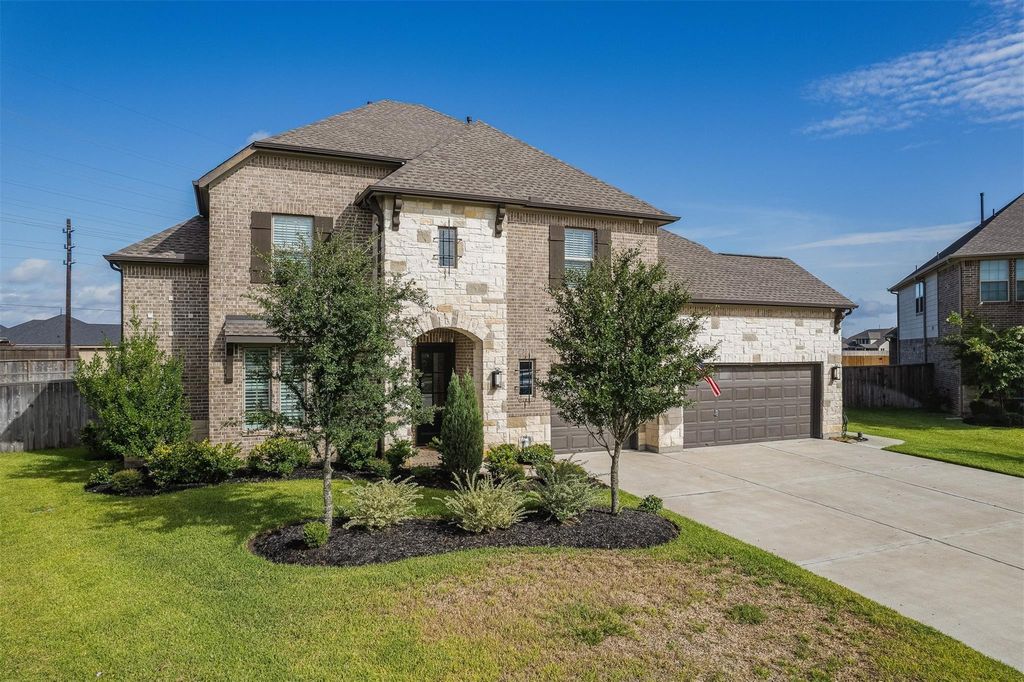 Photo of 6830 Cottonwood Crest Lane, Katy, TX 77493 (MLS # 89983017)