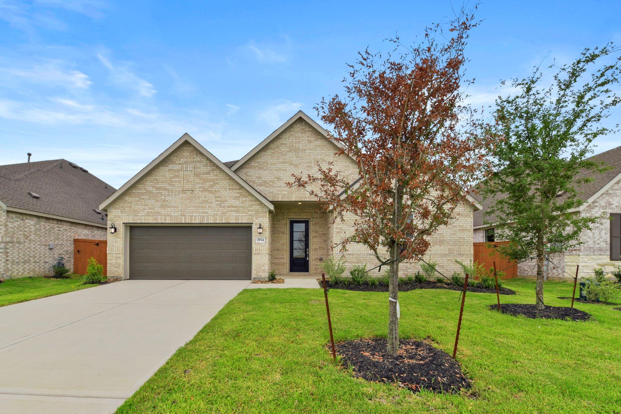 2934 Palm Branch Dr