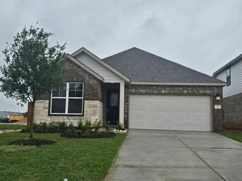 Photo of 305 Redbud Ridge Drive, Brookshire, TX 77423 (MLS # 70742099)