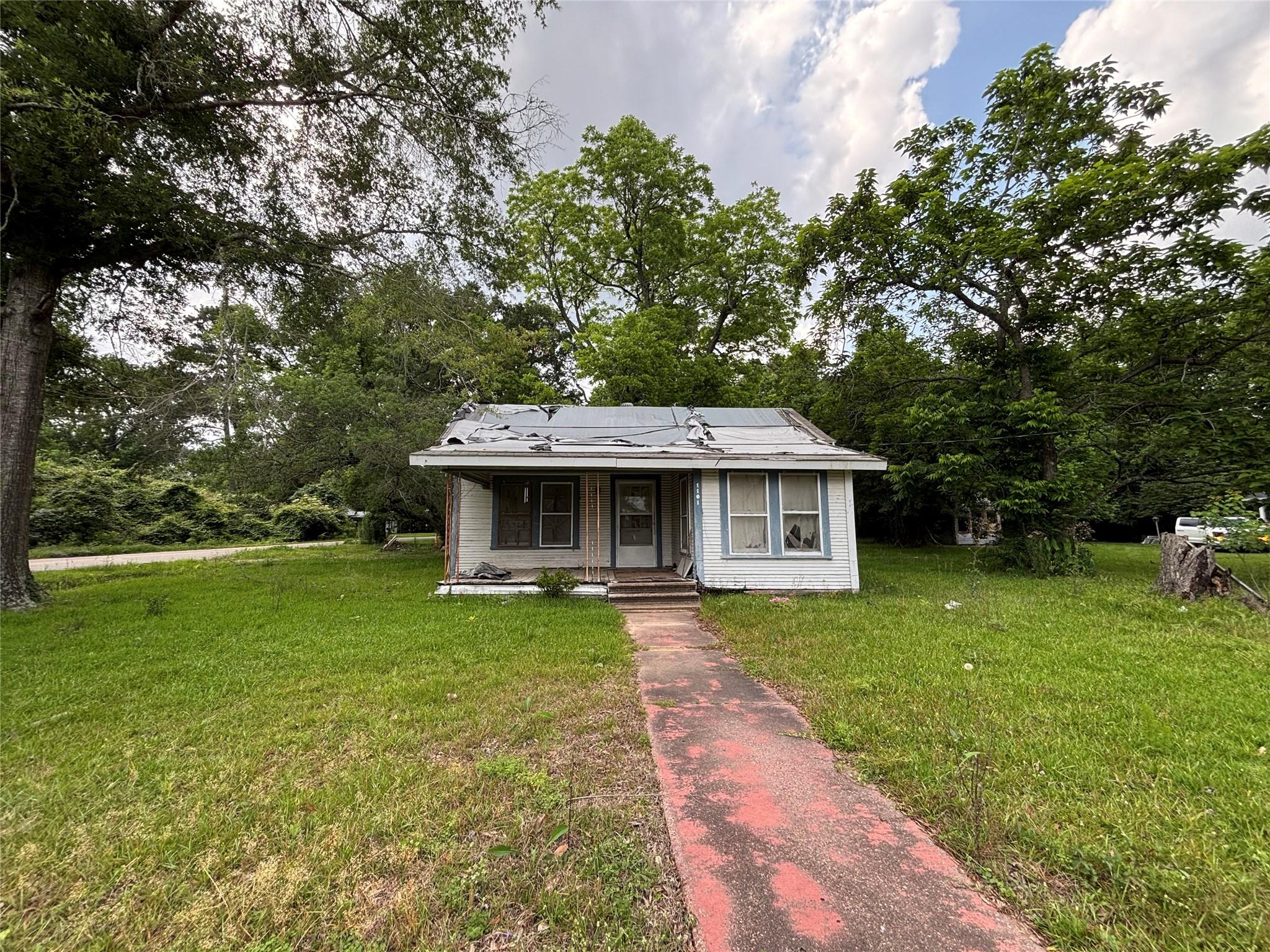 1101 N Blair Avenue