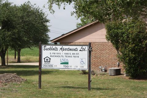 Photo of 1000 S 8th St St, Buckholts, TX 76518 (MLS # 52857795) Photo of 1000 S 8th St St, Buckholts, TX 76518 (MLS # 52857795)
