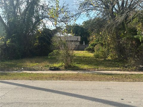 Photo of 308 Lake Road, La Marque, TX 77568 (MLS # 41607484)