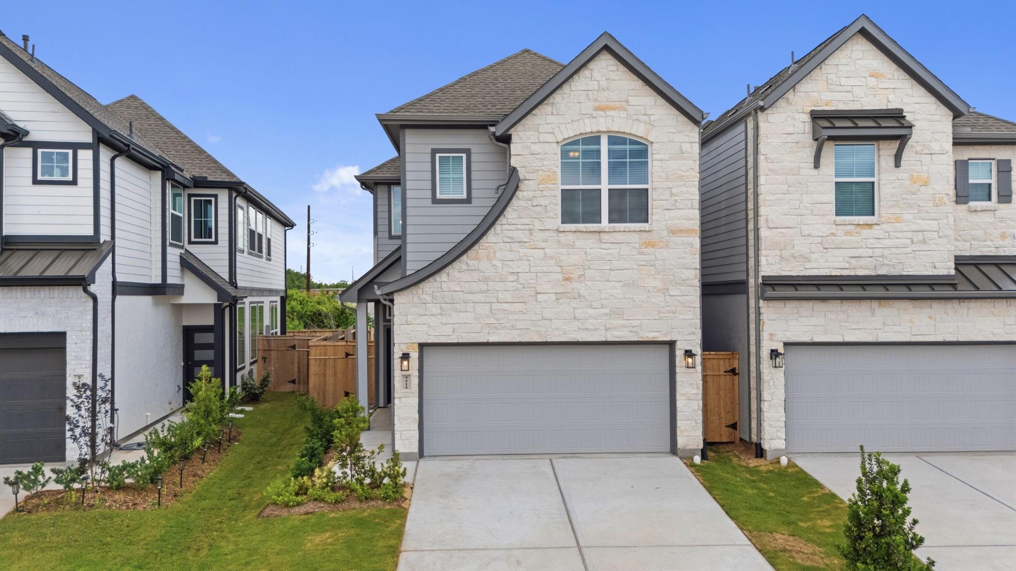 9414 Autumn Vale Drive