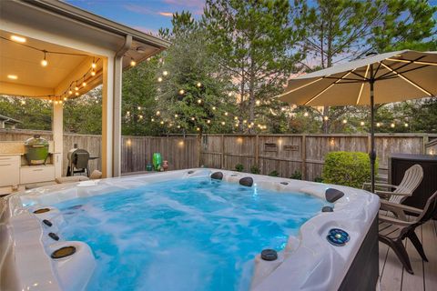 14 Heirloom Garden Place The Woodlands TX 77354