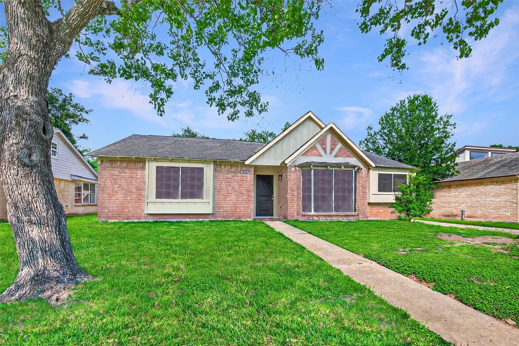 Photo of 22206 Red River Drive, Katy, TX 77450 (MLS # 91999799)