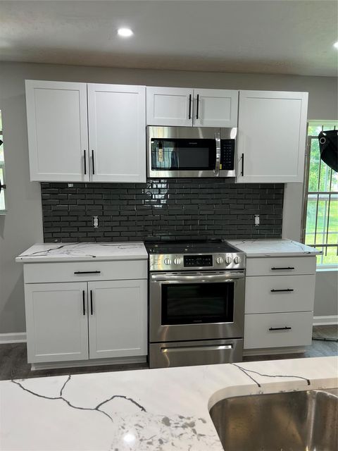 Photo of 10525 Fairland Drive, Houston, TX 77051 (MLS # 96592406)