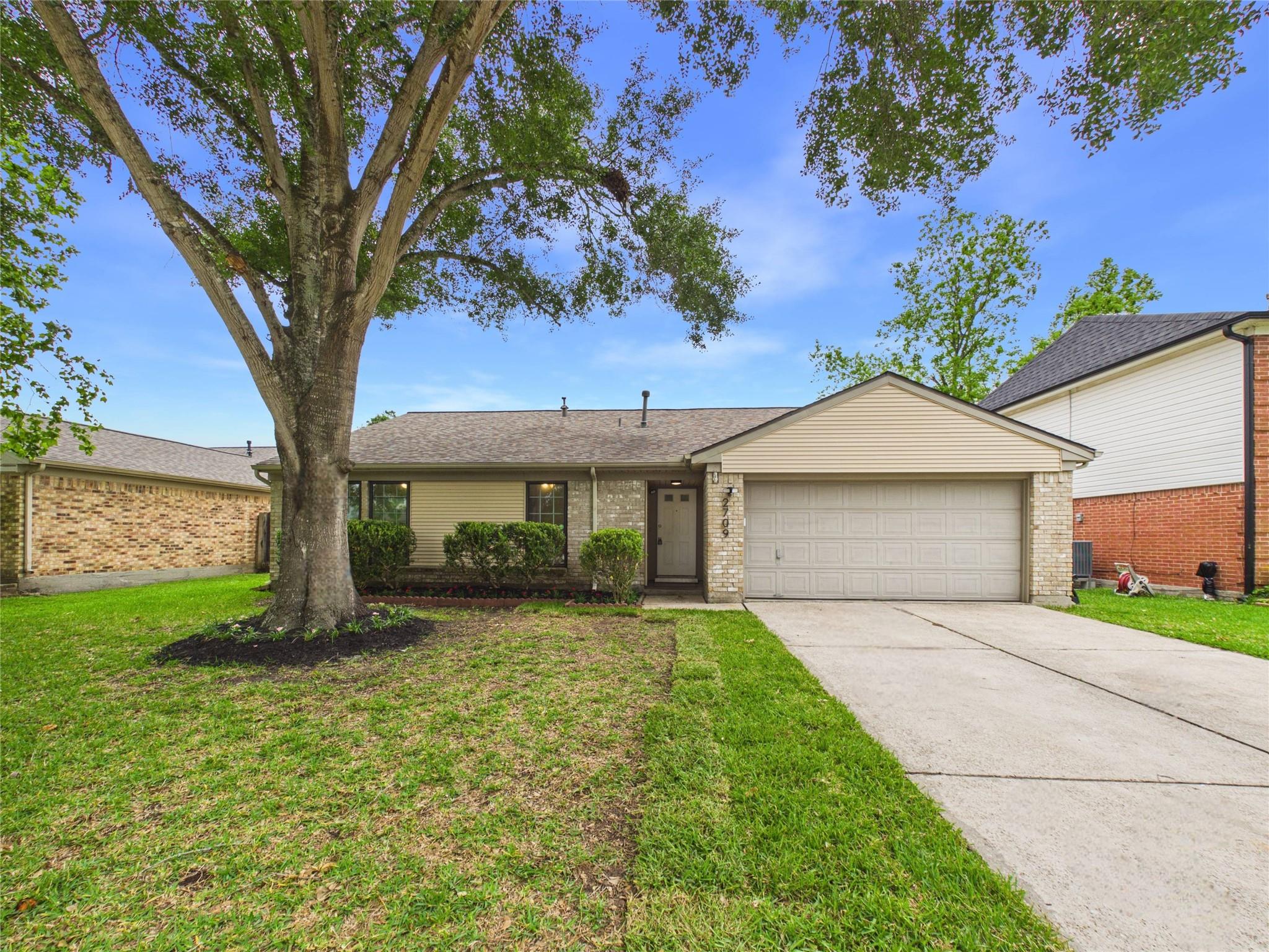 2709 Merrimac Drive