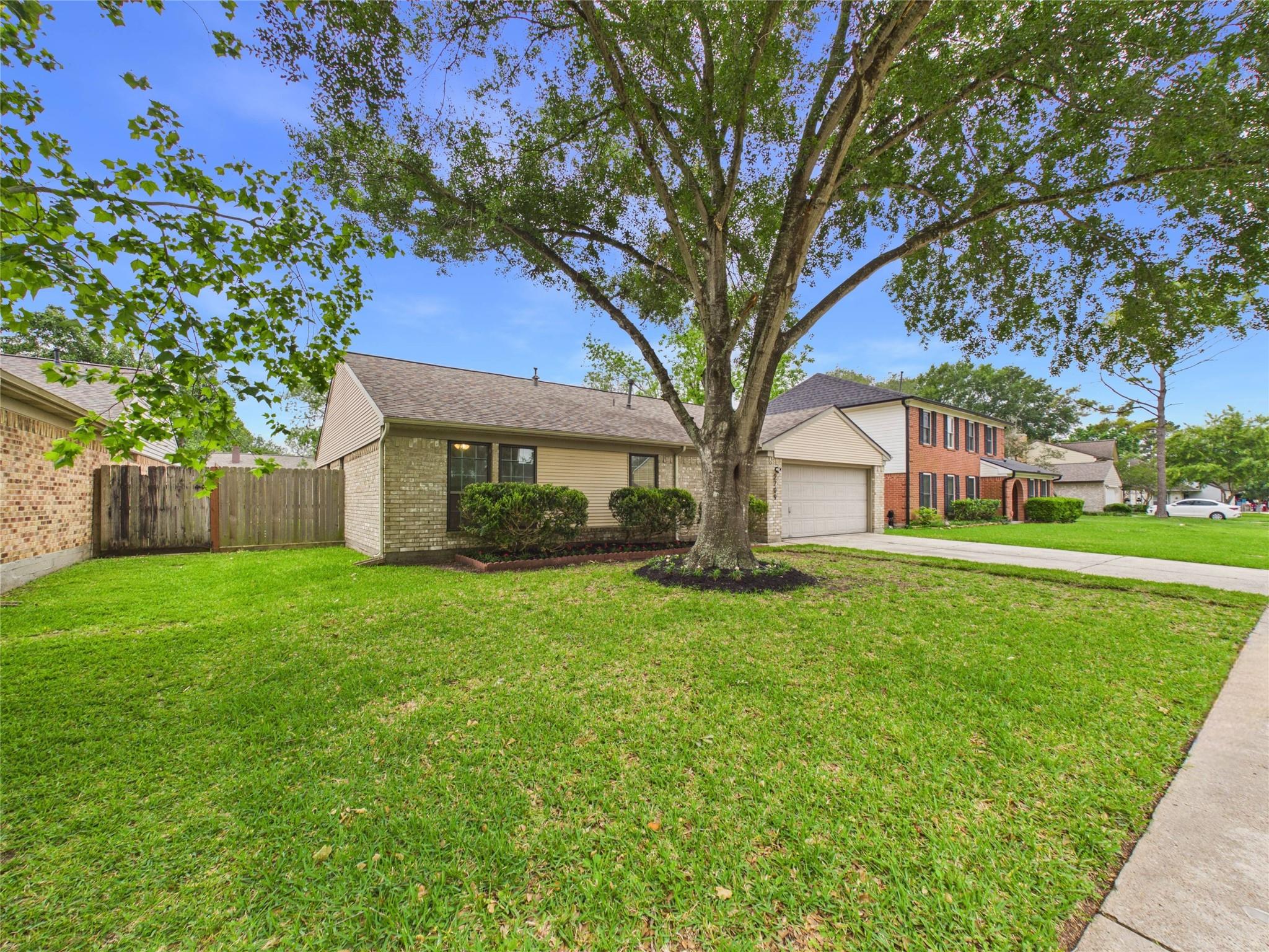 2709 Merrimac Drive