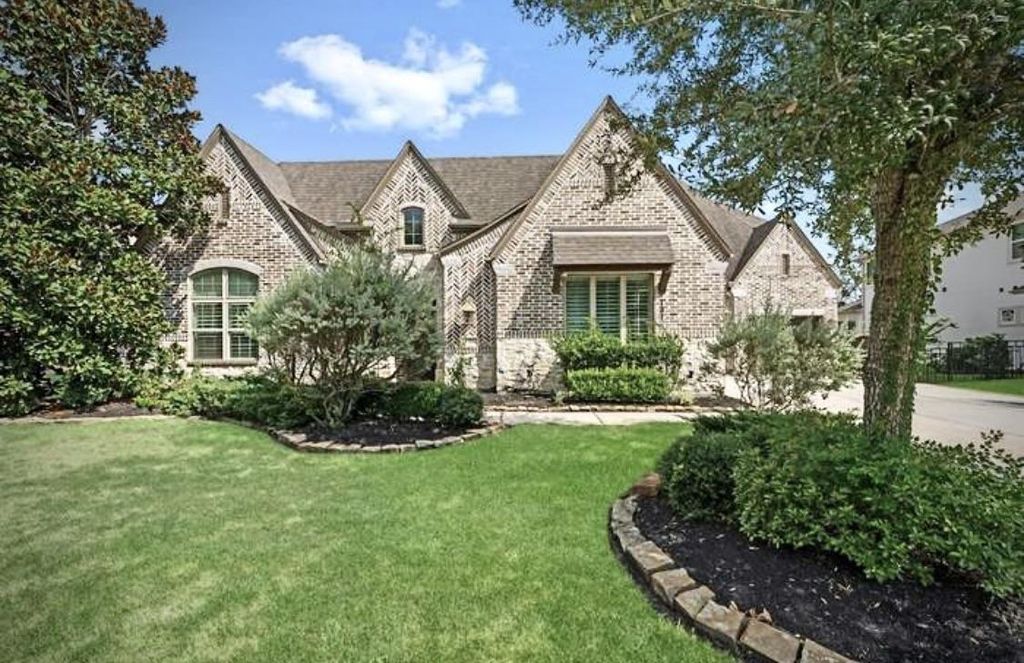 Photo of 181 Caledonia Circle, Montgomery, TX 77316 (MLS # 34346767)