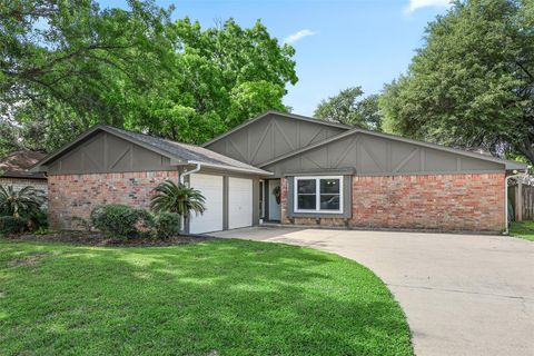 Photo of 1406 New Orleans Street, Deer Park, TX 77536 (MLS # 94469226)