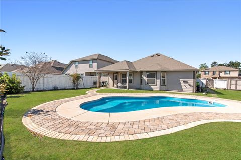 Homes For Sale - 705 Autumn Lake Lane<br/> Magnolia, TX 77354