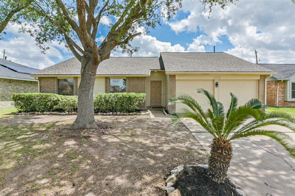 Photo of 1819 Wood Orchard Drive, Missouri City, TX 77489 (MLS # 80584267)