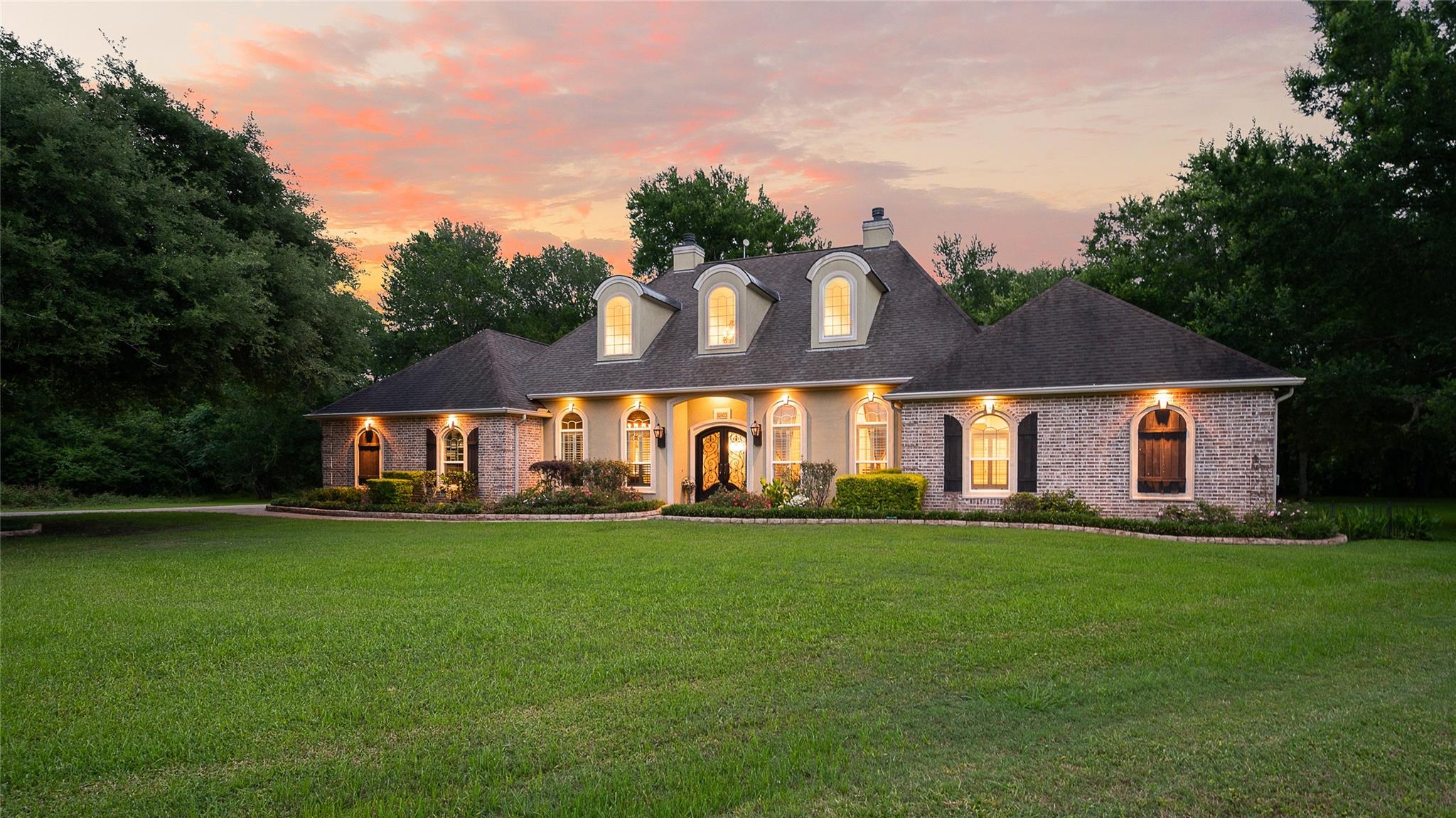 32403 Waterhouse Court