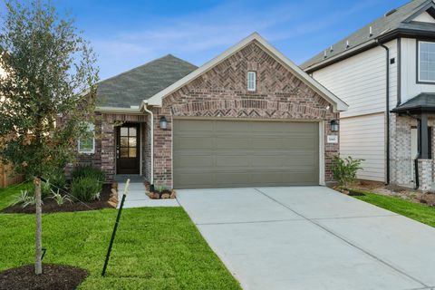 Photo of 32443 Sunbeam Drive, Fulshear, TX 77441 (MLS # 63866252)