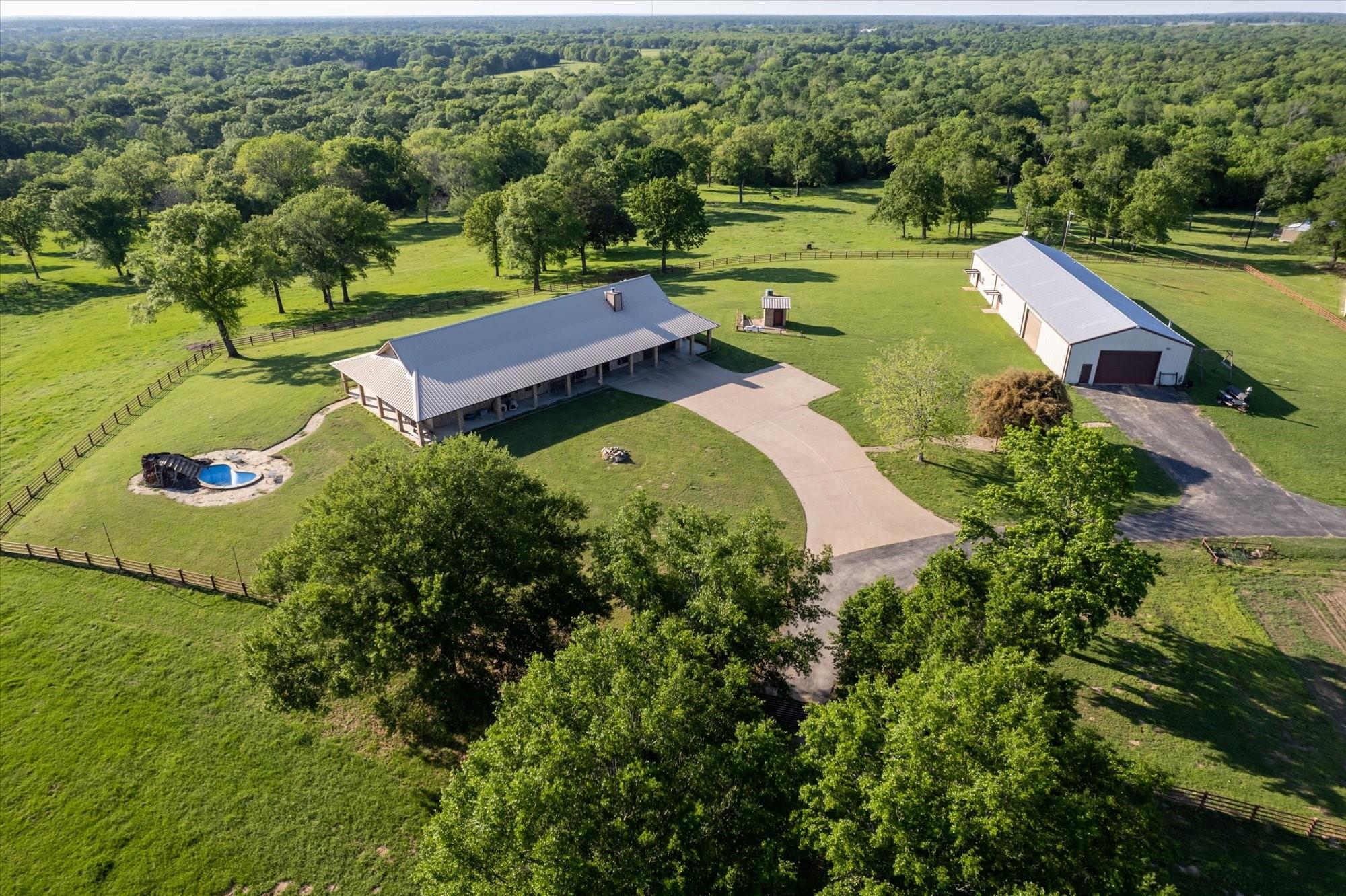 1053 An County Road 499