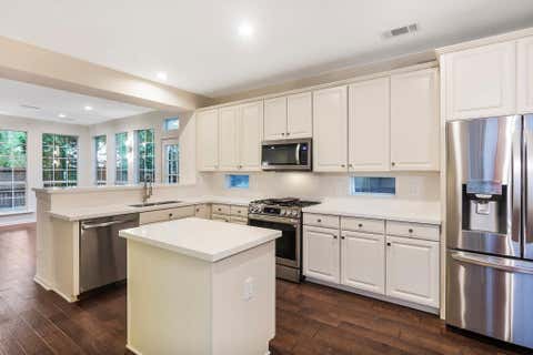 Photo of 76 Piper Trace Trce, The Woodlands, TX 77381 (MLS # 8678822)