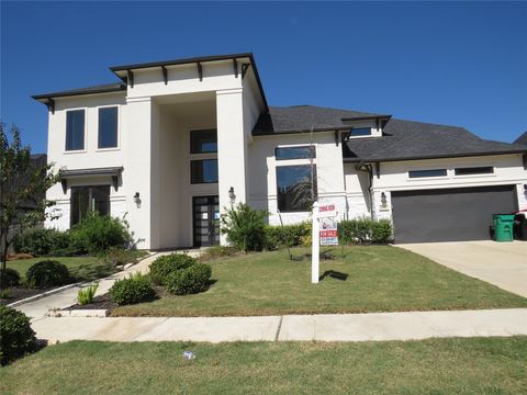 Photo of 10123 Regatta Shore Drive, Missouri City, TX 77459 (MLS # 30438447)