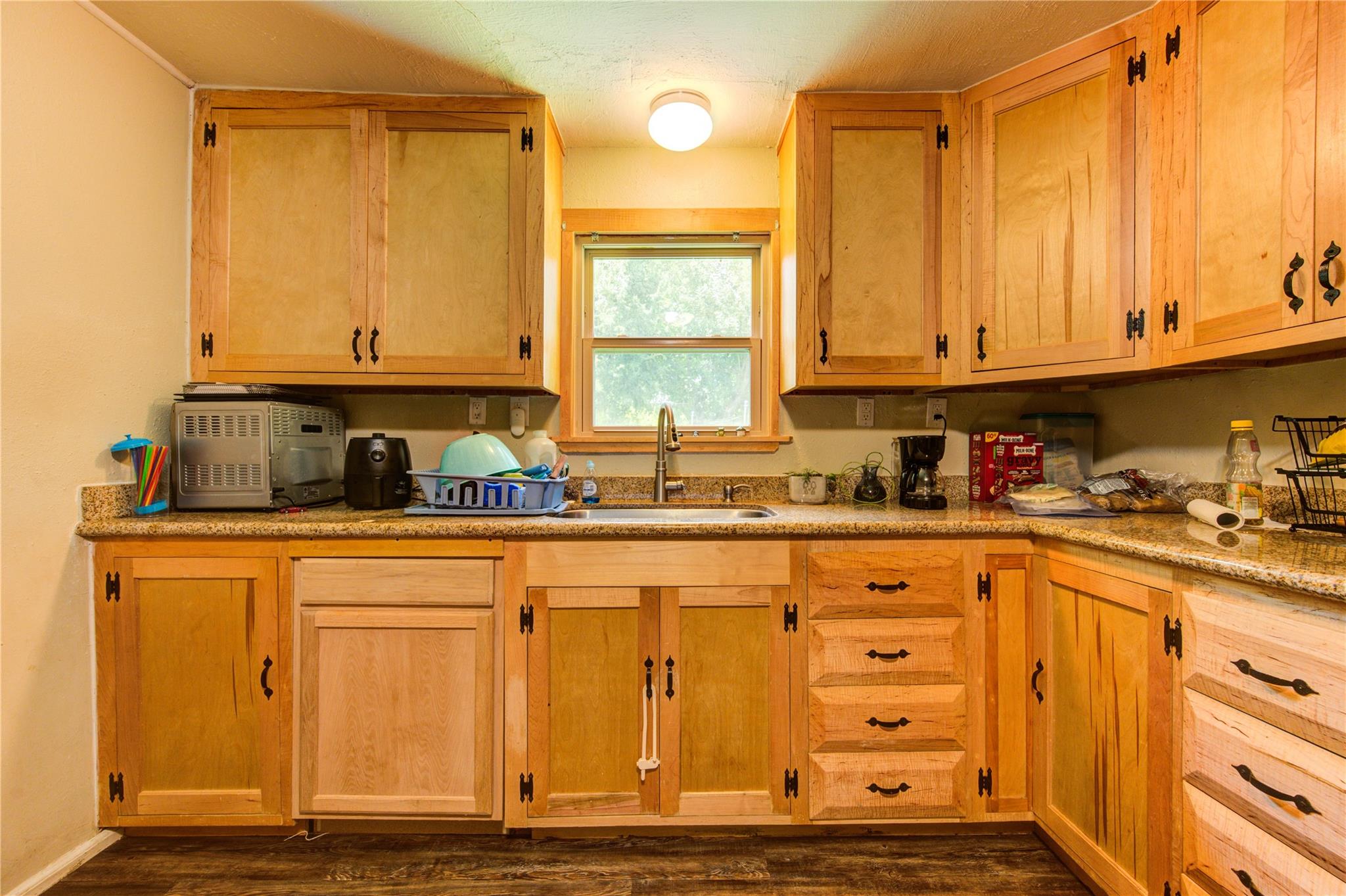 2206 Oaklawn Drive
