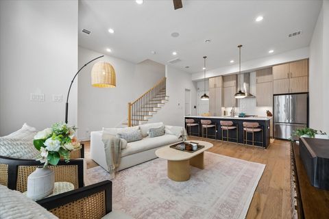 Photo of 2410 Gray Street, Houston, TX 77003 (MLS # 58257416)