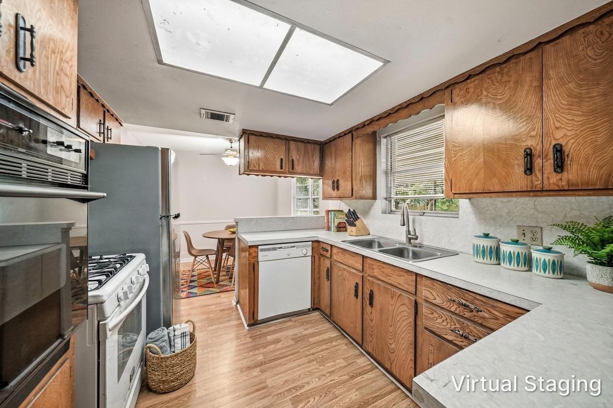 3324 Kathryn Circle