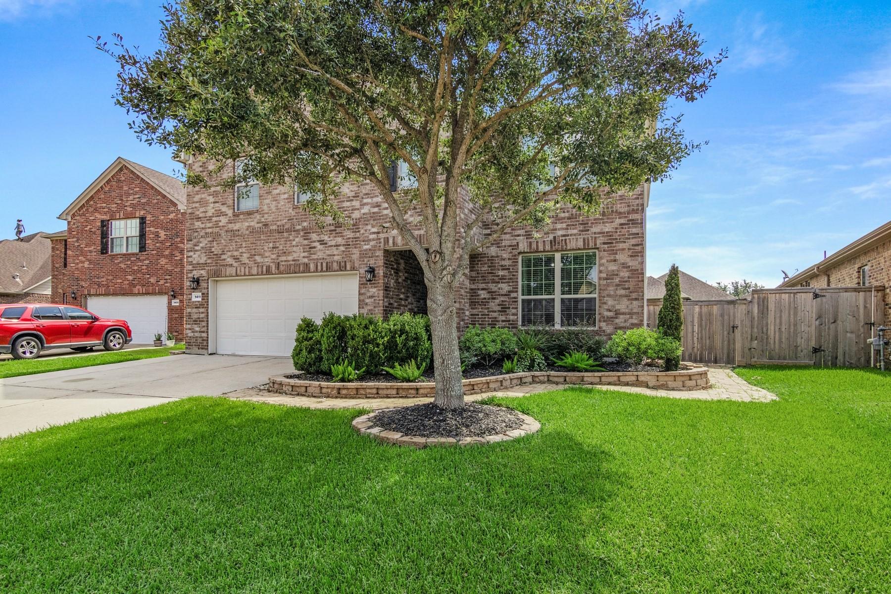 1411 Silver Rings Court