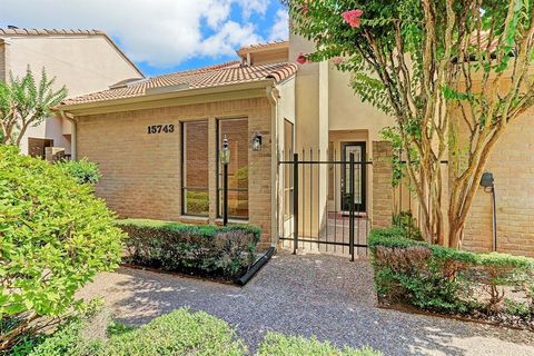 Photo of 15743 Tanya Circle, Houston, TX 77079 (MLS # 67282590)