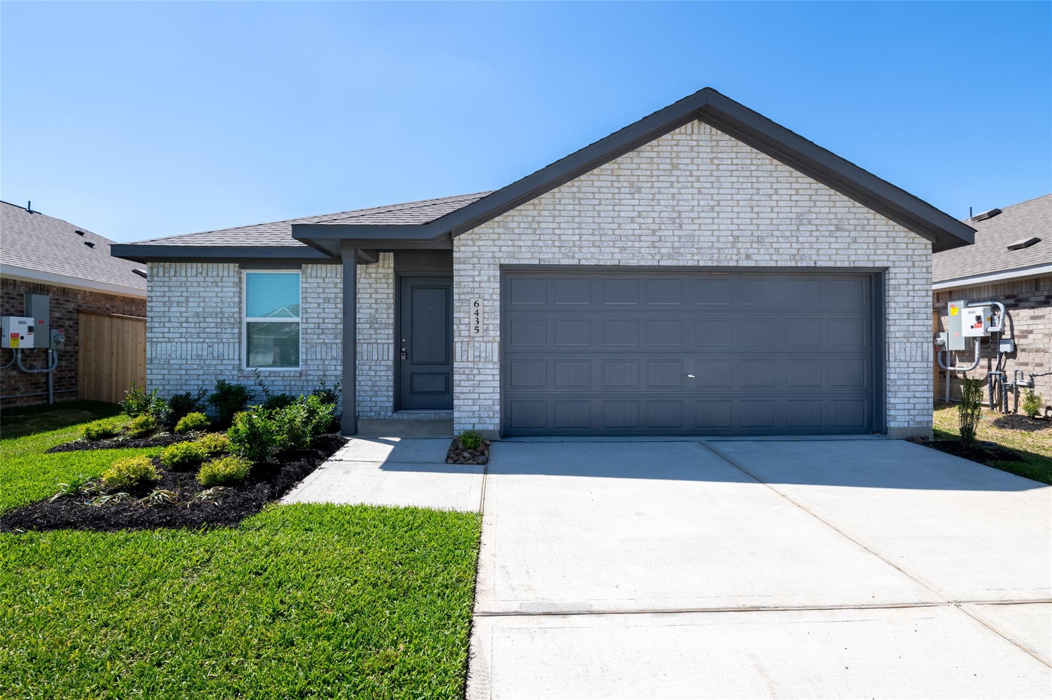 6435 Begonia Trellis Drive