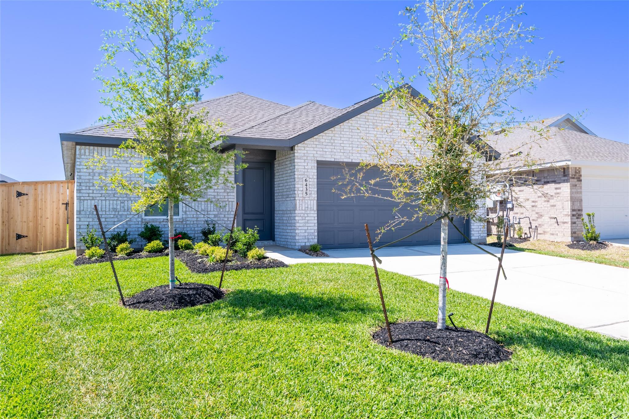 6435 Begonia Trellis Drive