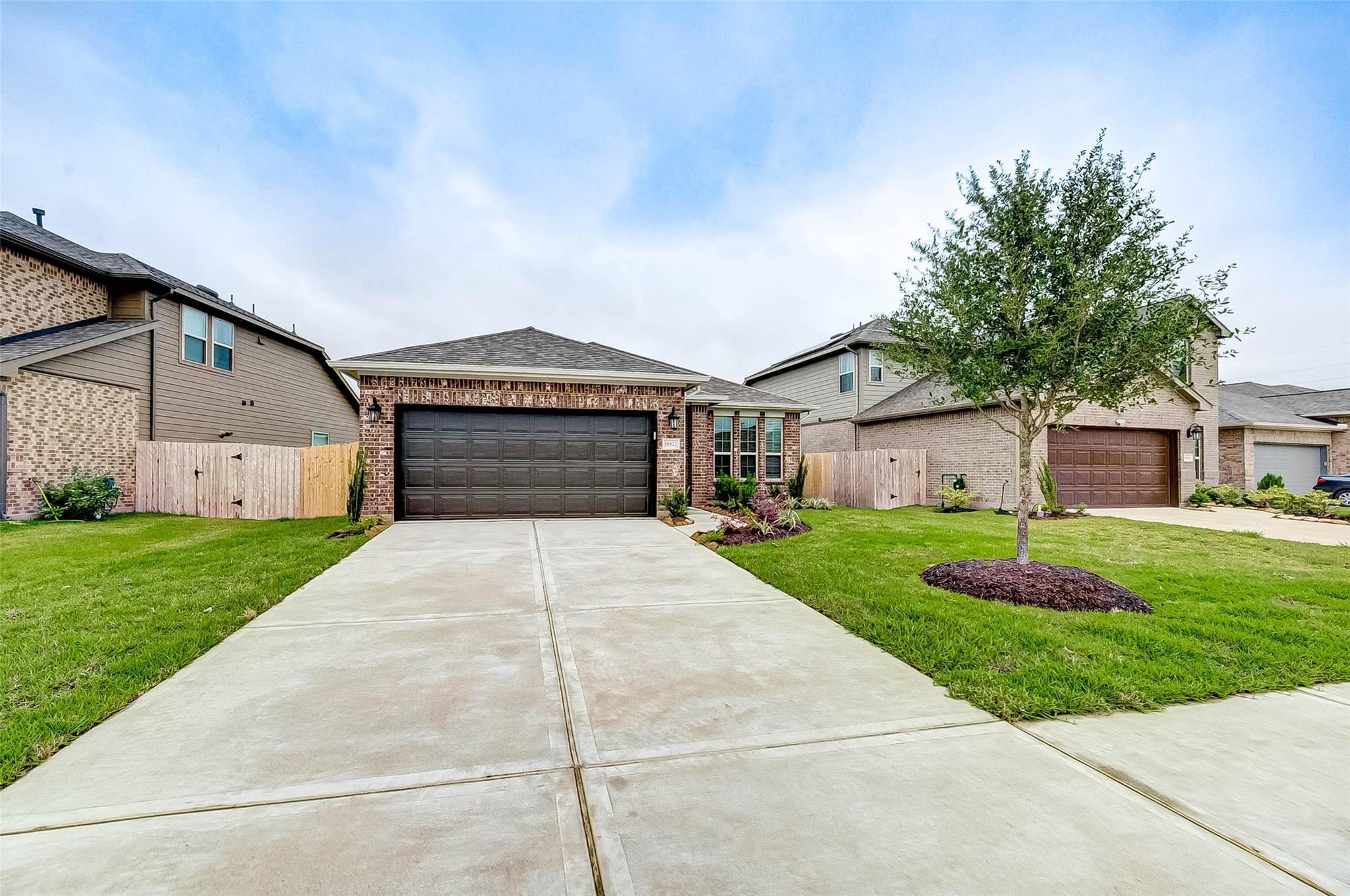 18822 Fulvetta Haven Way