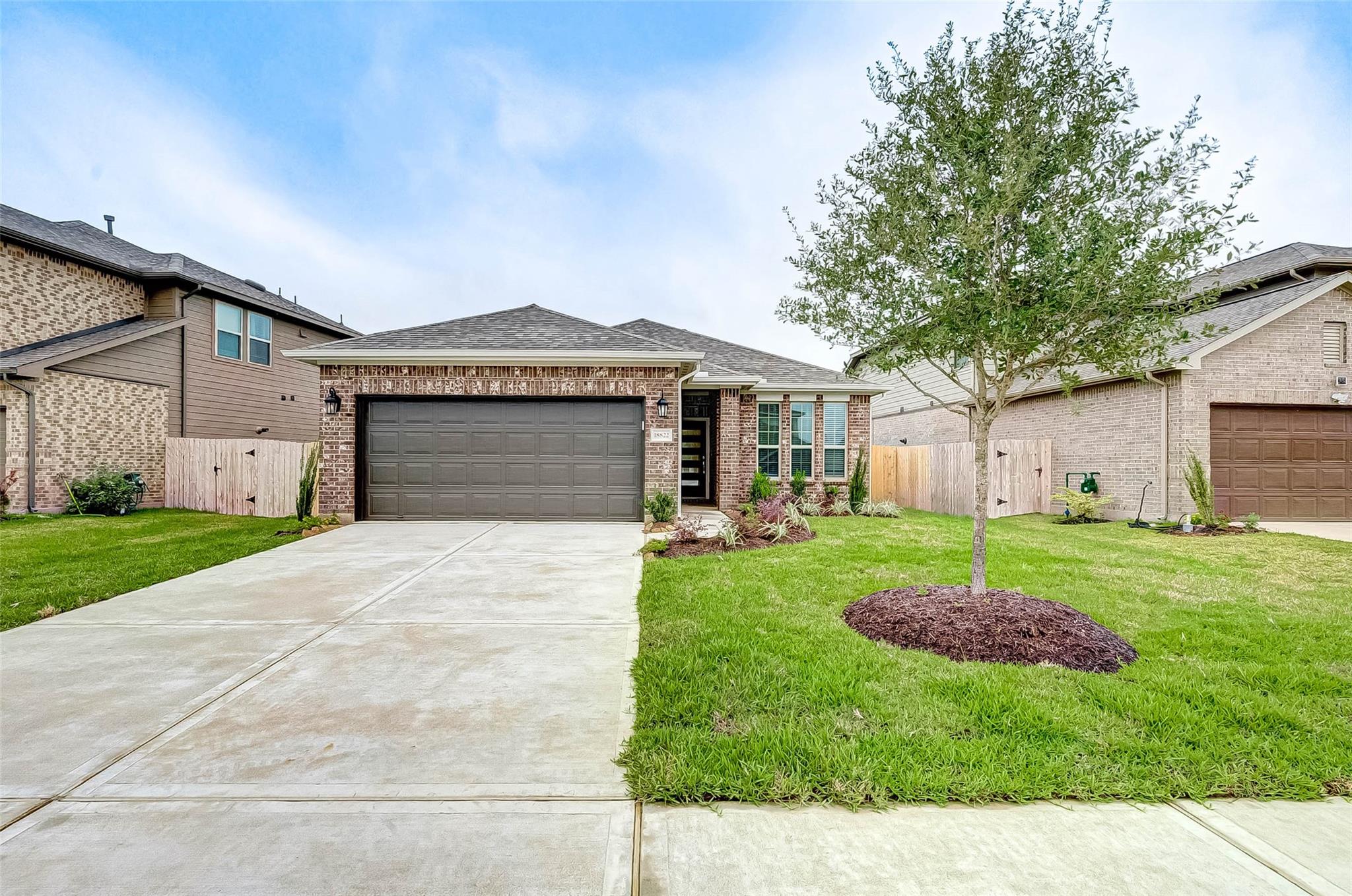 18822 Fulvetta Haven Way