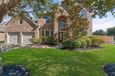 Photo of 2715 Night Song Drive, Pearland, TX 77584 (MLS # 36303469)