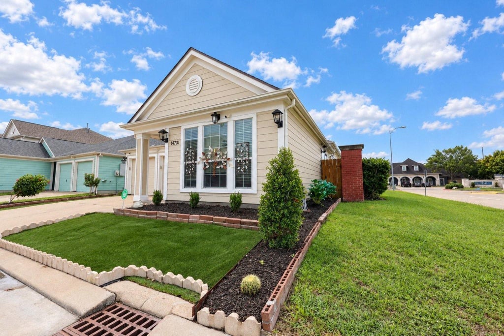 Photo of 14731 Briceland Springs Drive, Houston, TX 77082 (MLS # 57245334)