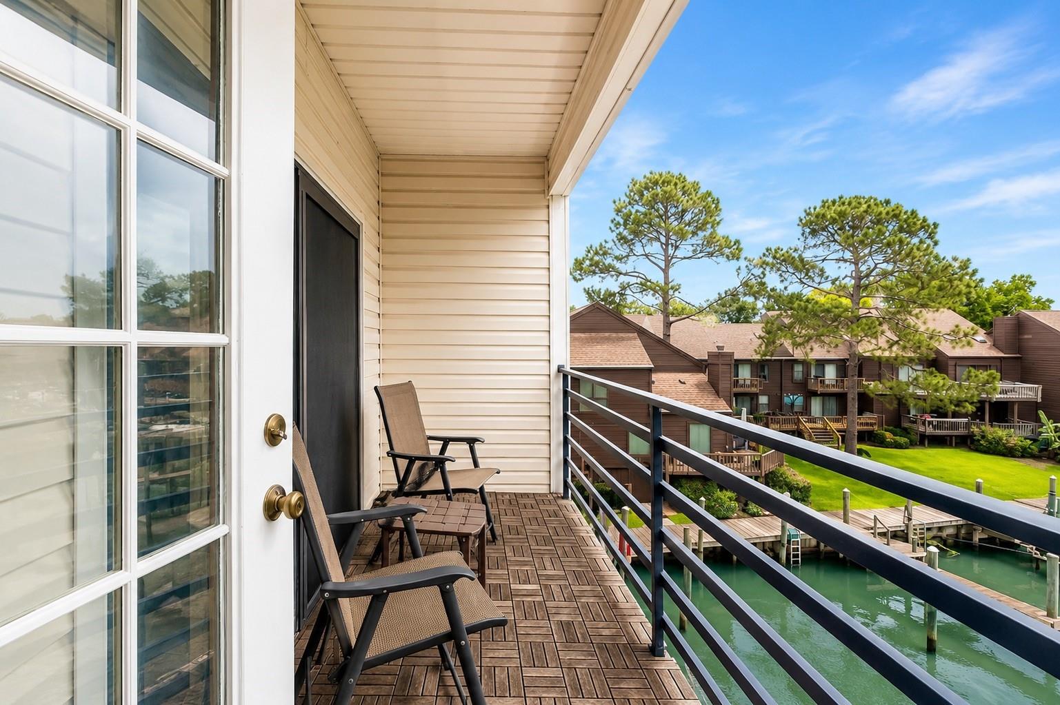793 Davis Road 215