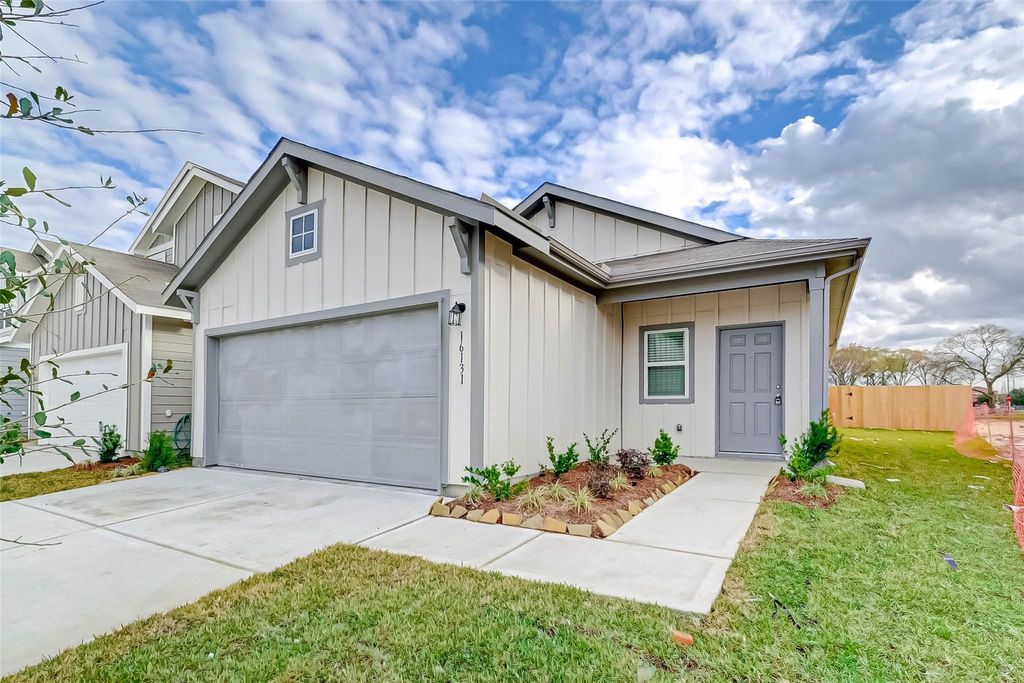 Photo of 16131 Kingfield Haven, Houston, TX 77084 (MLS # 60113396)