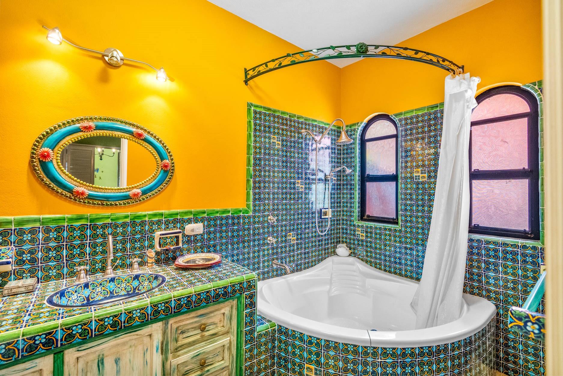 Tennessee 37720, Mexico, 4 Bedrooms Bedrooms, ,2 BathroomsBathrooms,Residential,Active,225341