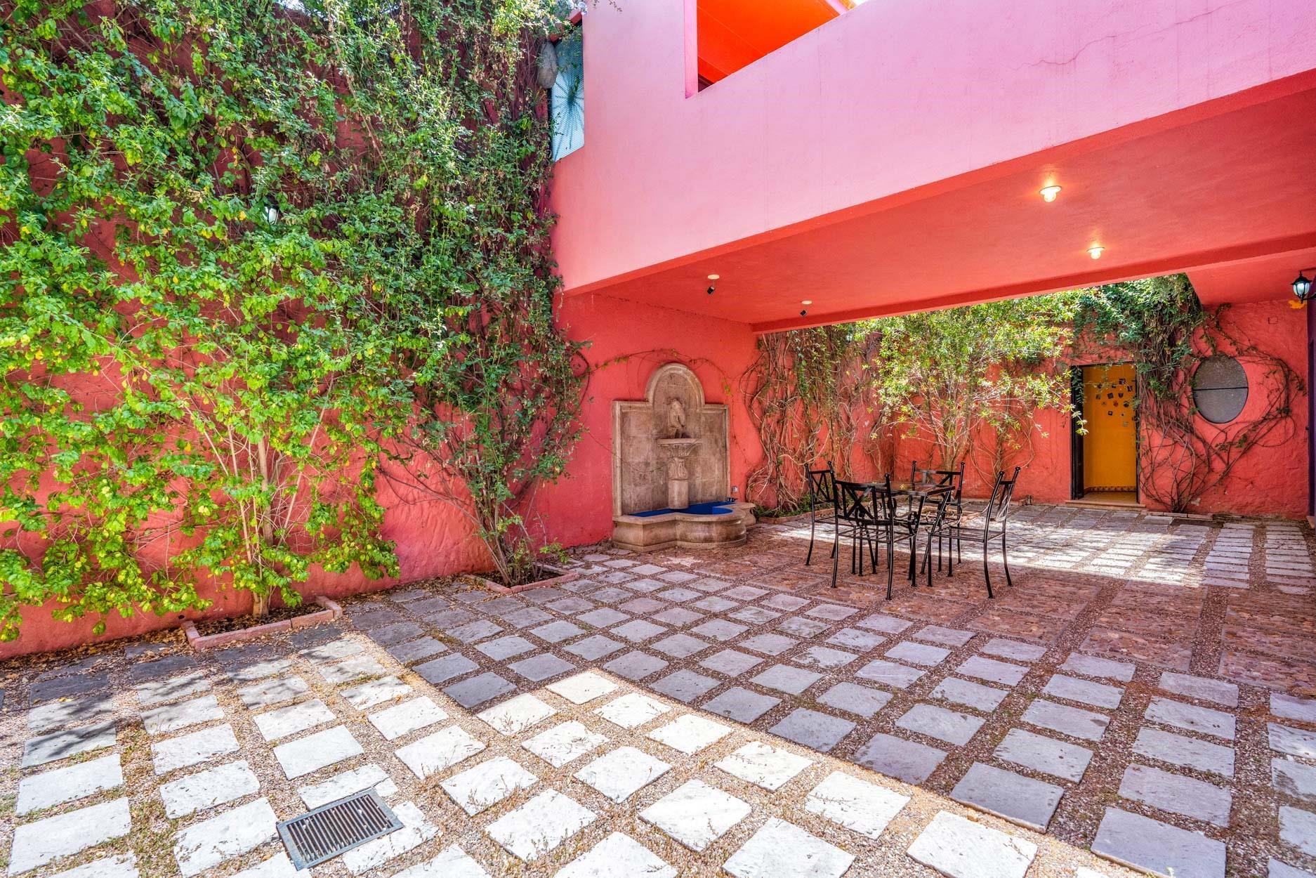 Tennessee 37720, Mexico, 4 Bedrooms Bedrooms, ,2 BathroomsBathrooms,Residential,Active,225341